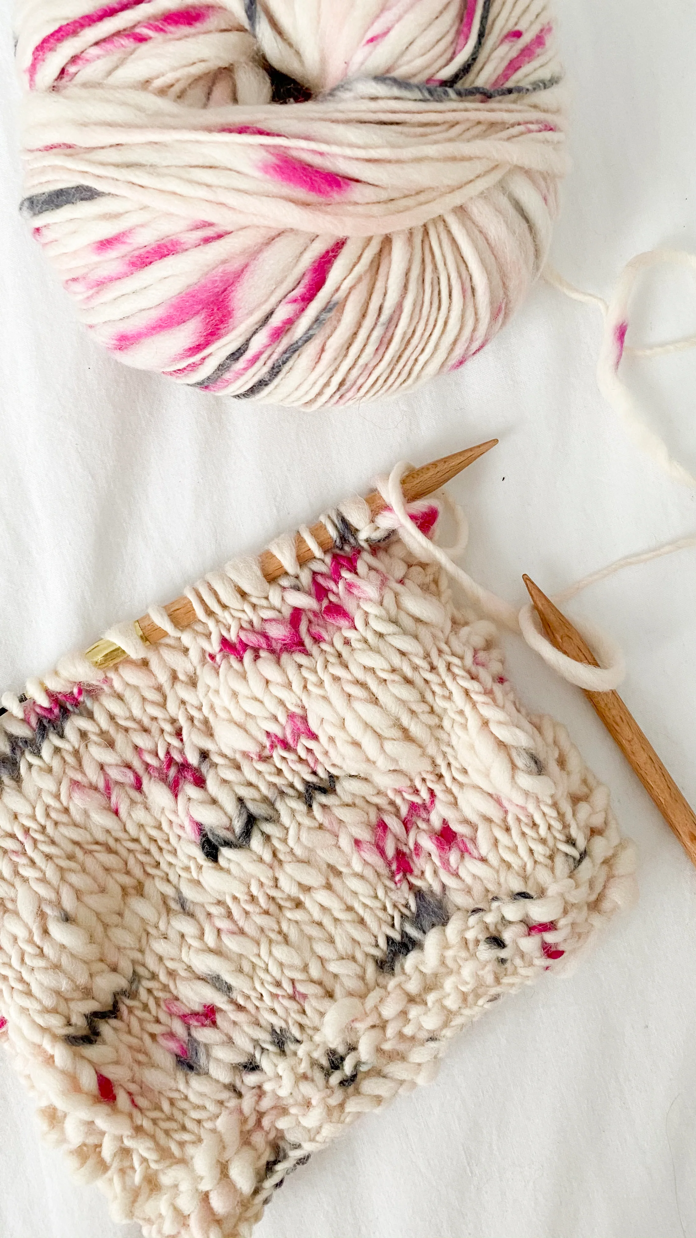 5 Pack of Wave Yarn Balls - Image 3